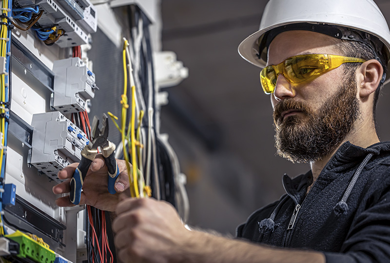 Commercial Gas & Electric (Utilities Advisor)